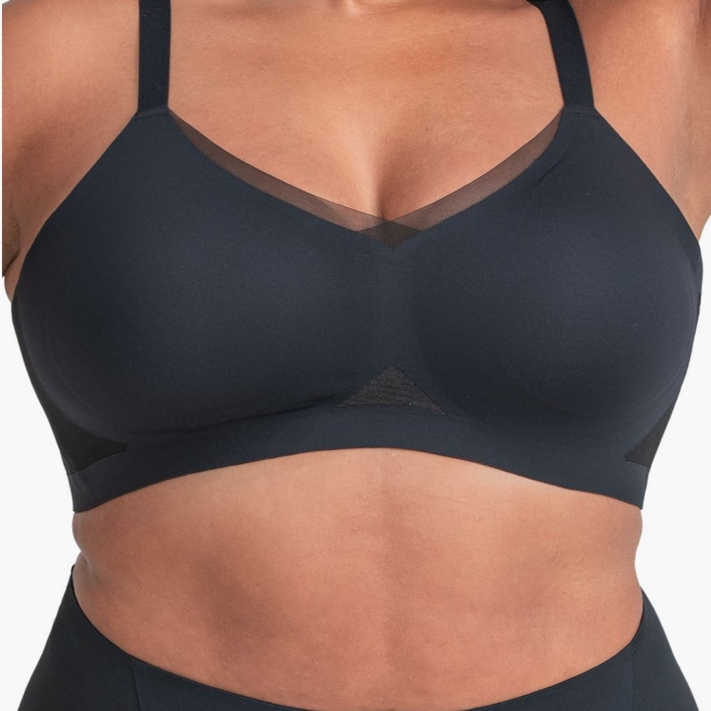 Honeylove Size 1x New w/o tags. Women's Black Intimate Bra